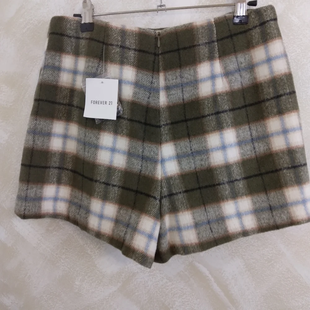 Forever 21 Green Blue Cream Plaid Faux Wrap Skort Size Medium